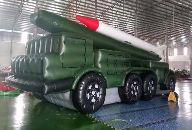 柳江部队小型导弹车